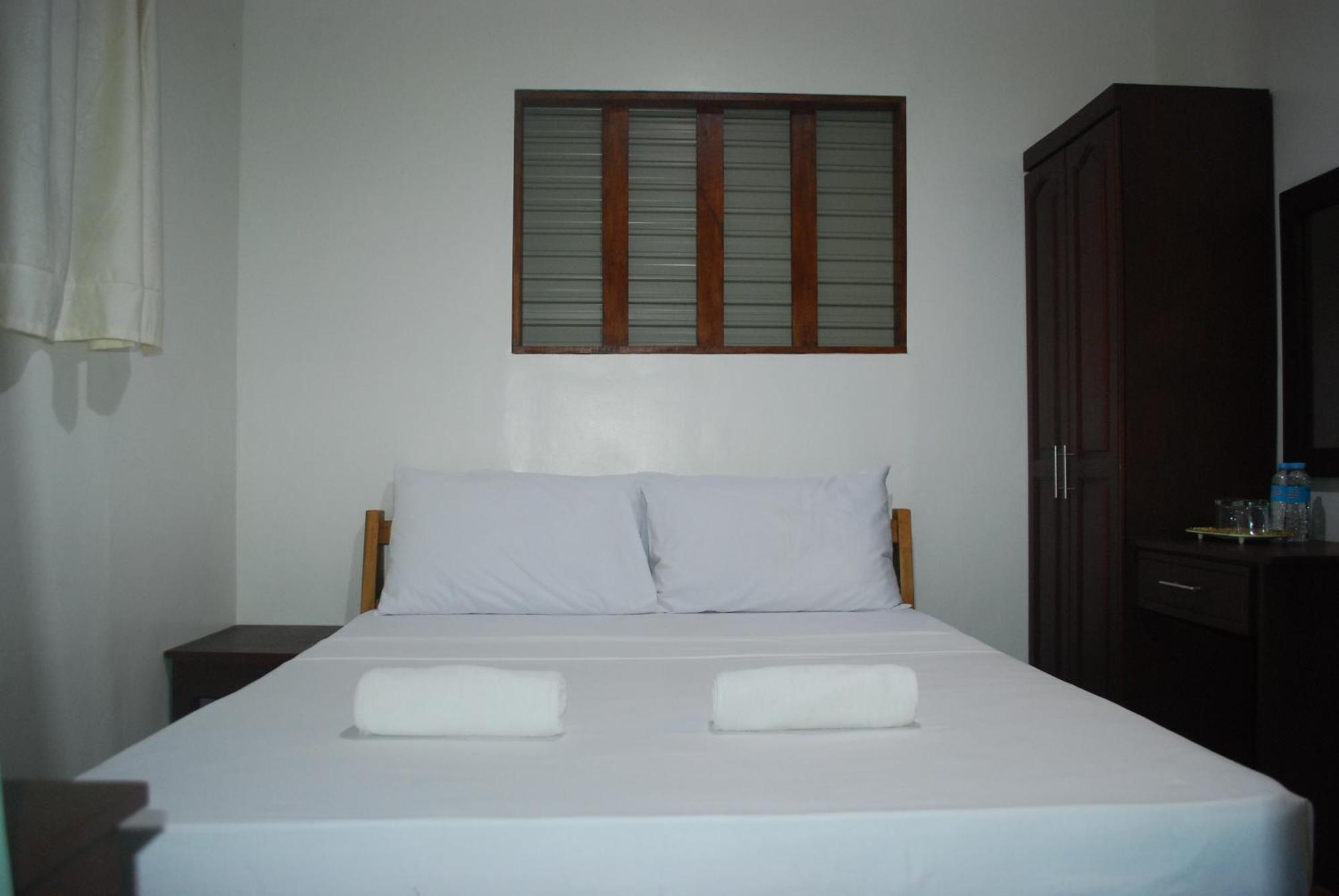 13 Ways Room Rentals Panglao Exterior photo